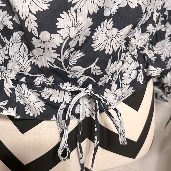 LC Lauren Conrad Off-the-Shoulder Puff Sleeve Top Size XXL - Picture 4 of 11